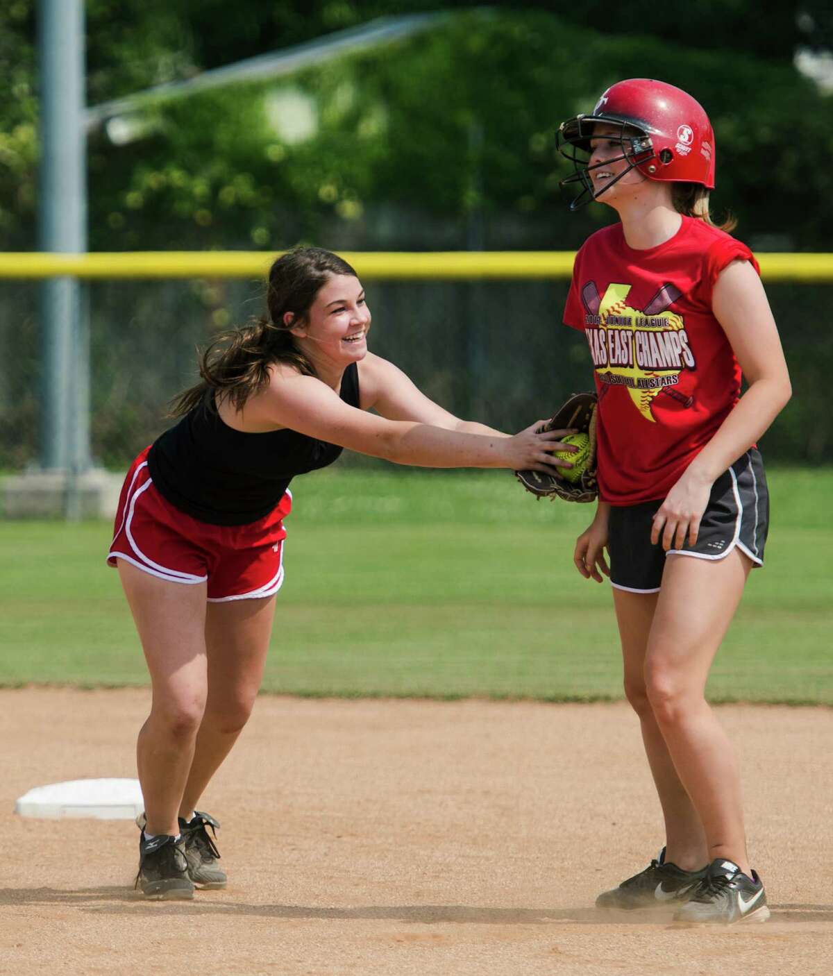 Bridge City Softball Prepares For Area