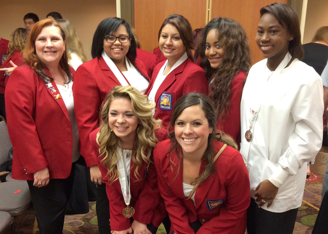 Pearland ISD students win cosmetology medals at state contest