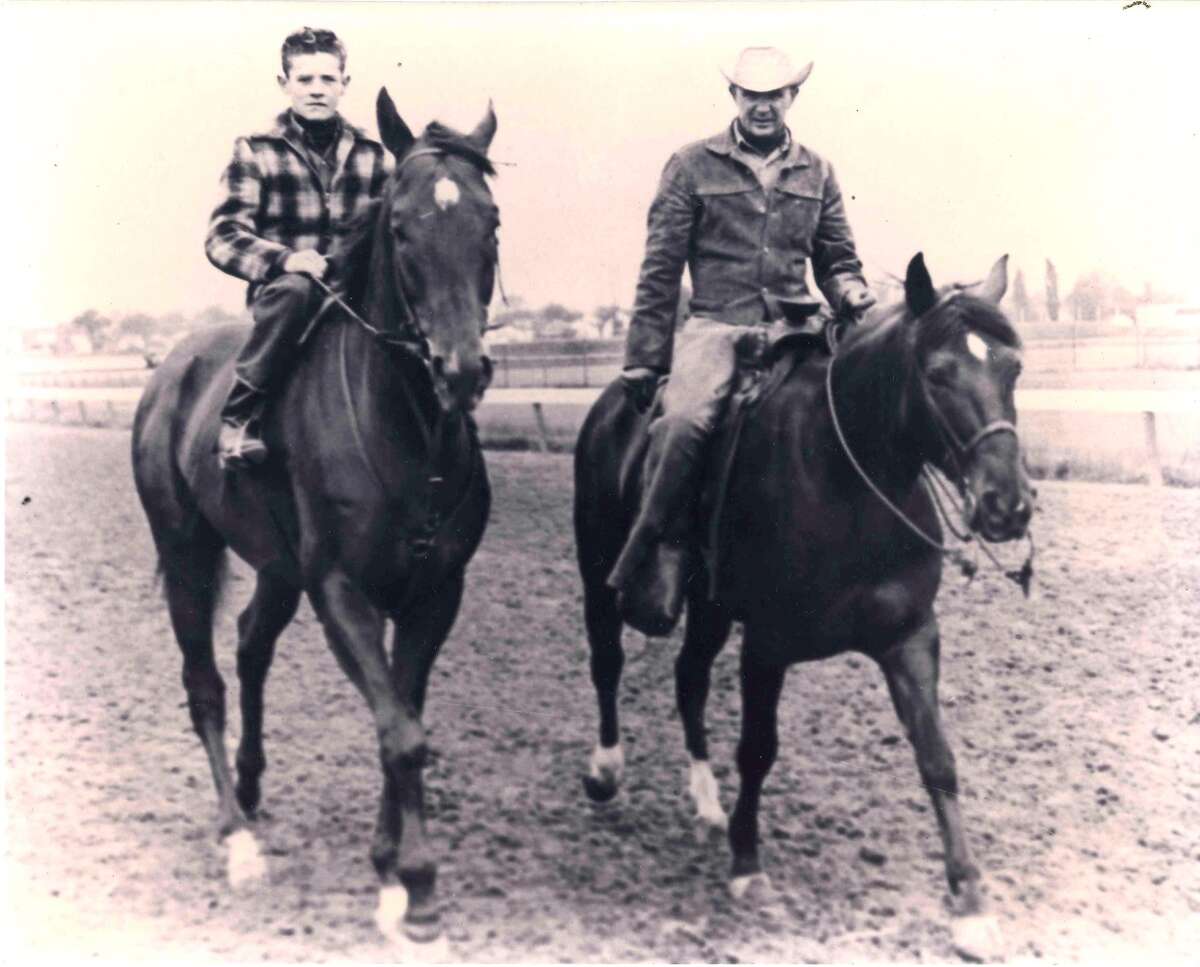 To trainer, Kentucky Derby favorite California Chrome a rock star