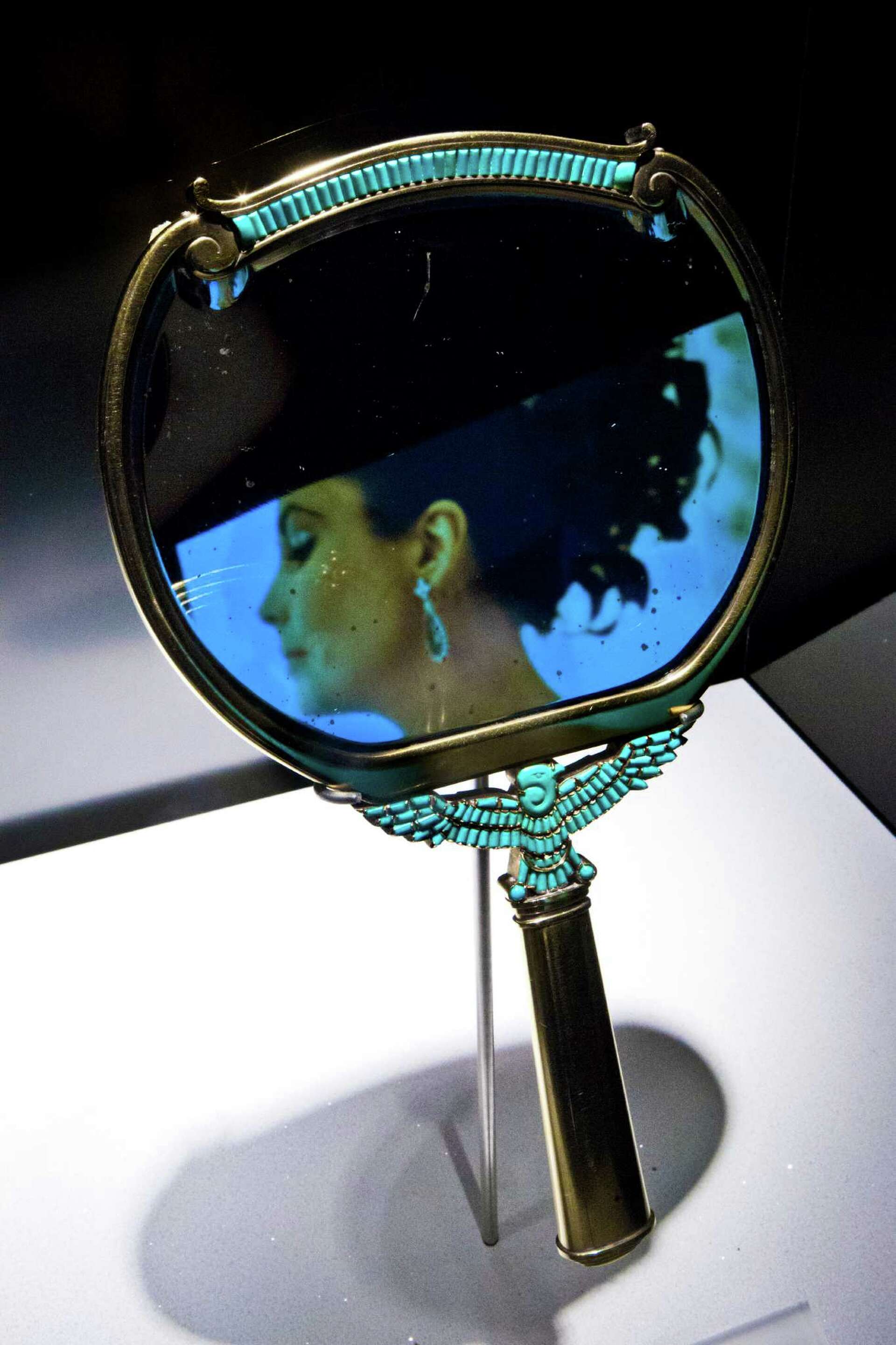 Bulgari celebrates 130 glamorous years at the Museum of