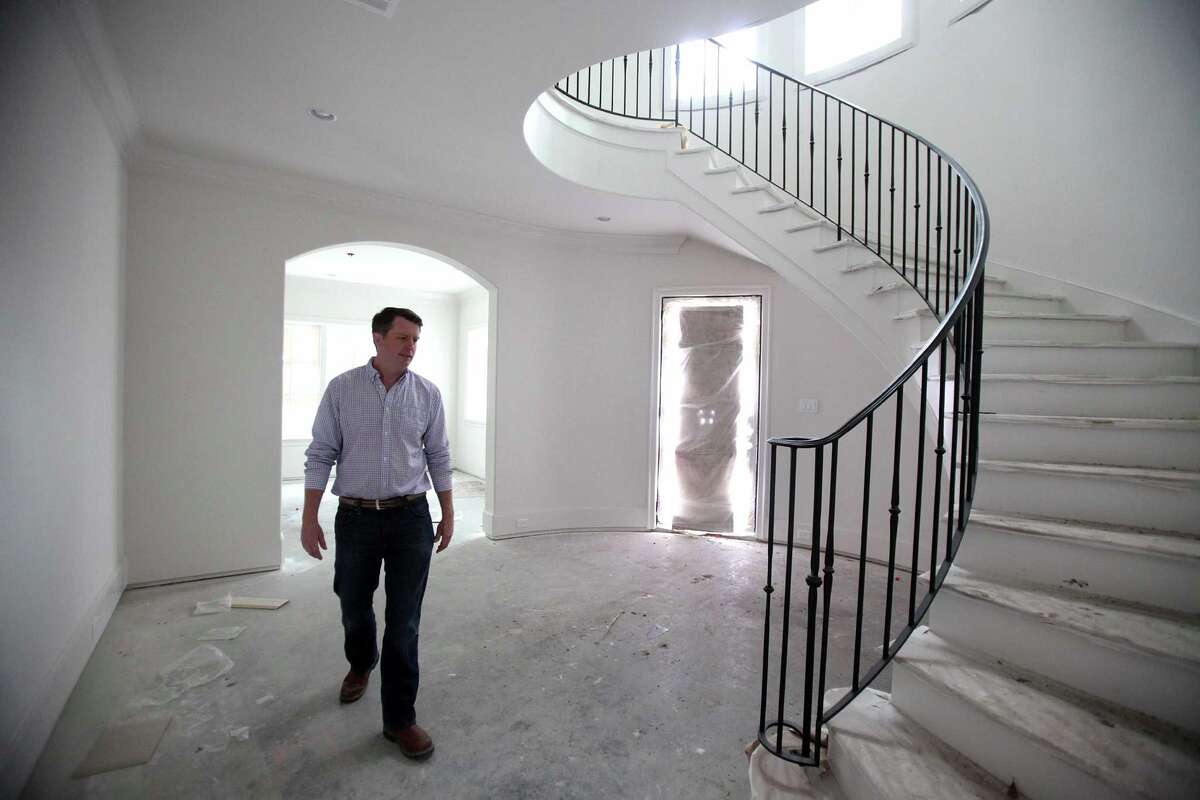 New houses get smarter about energy and entertainment