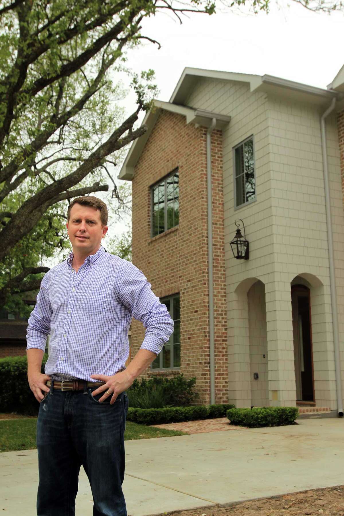 New houses get smarter about energy and entertainment