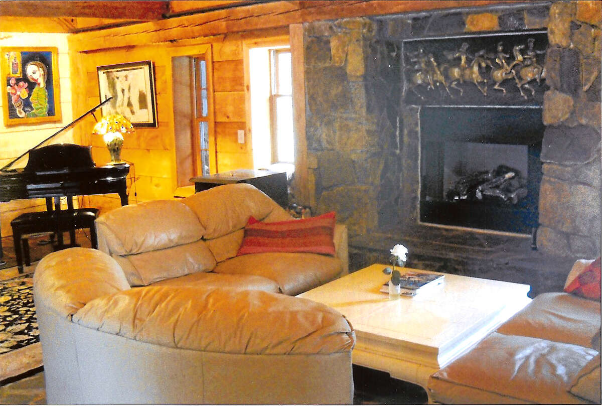 House of the Week Chateau and hunting lodge in Malden Bridge