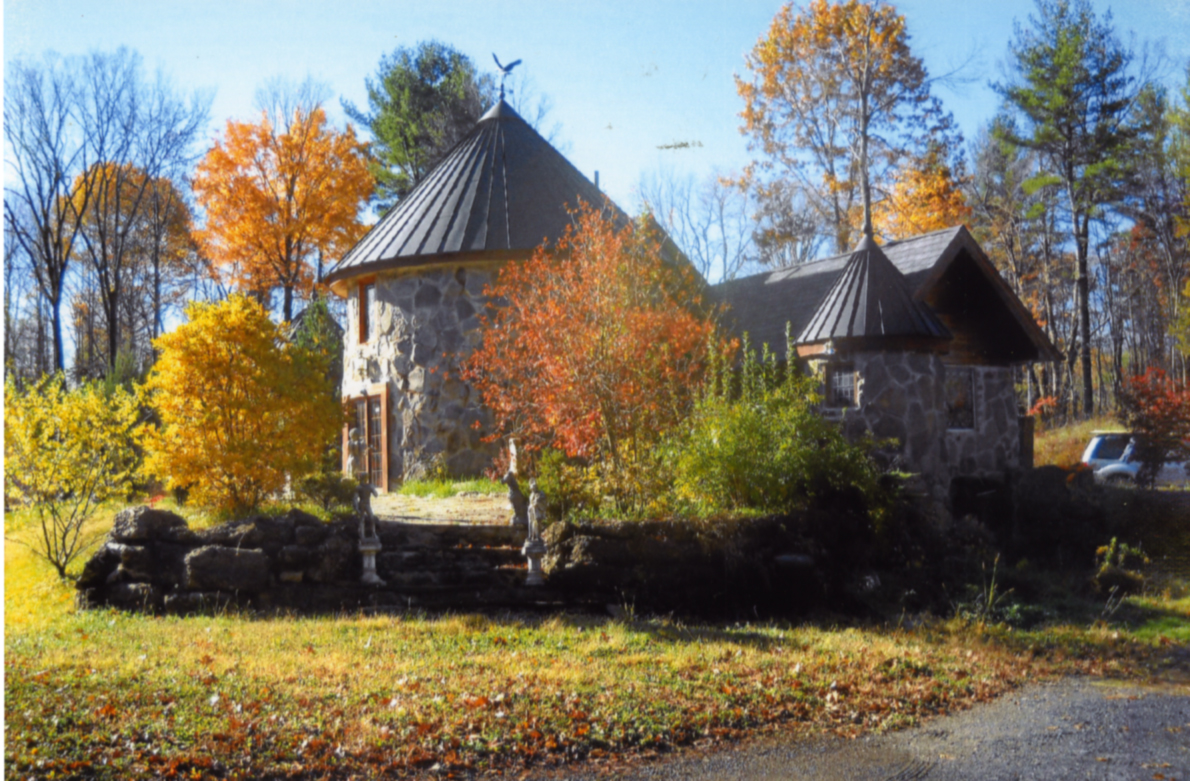 House of the Week Chateau and hunting lodge in Malden Bridge
