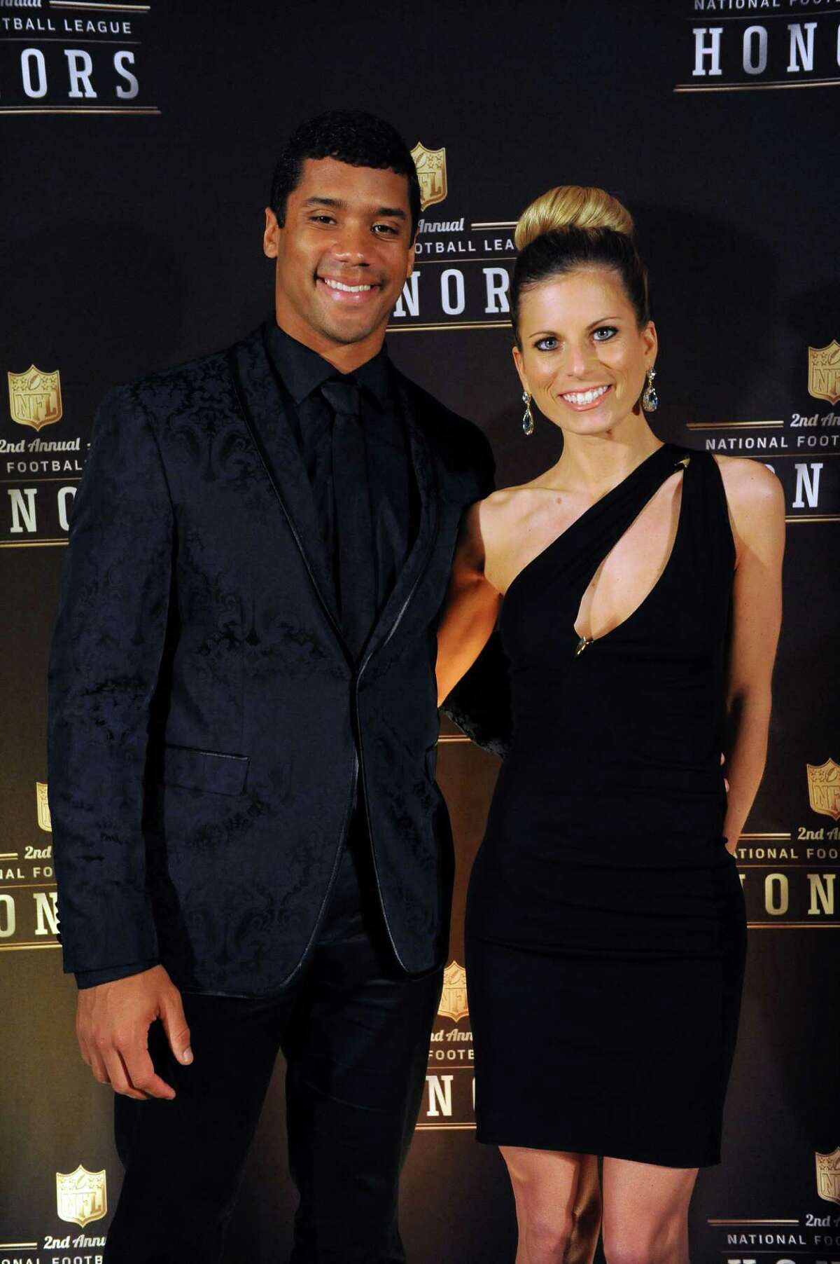 Just what is up with Russell Wilson's divorce?