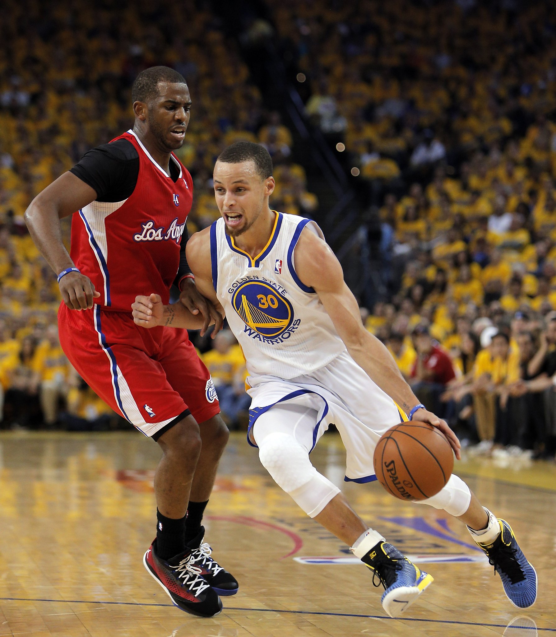 Curry performs like star in crucial Game 6