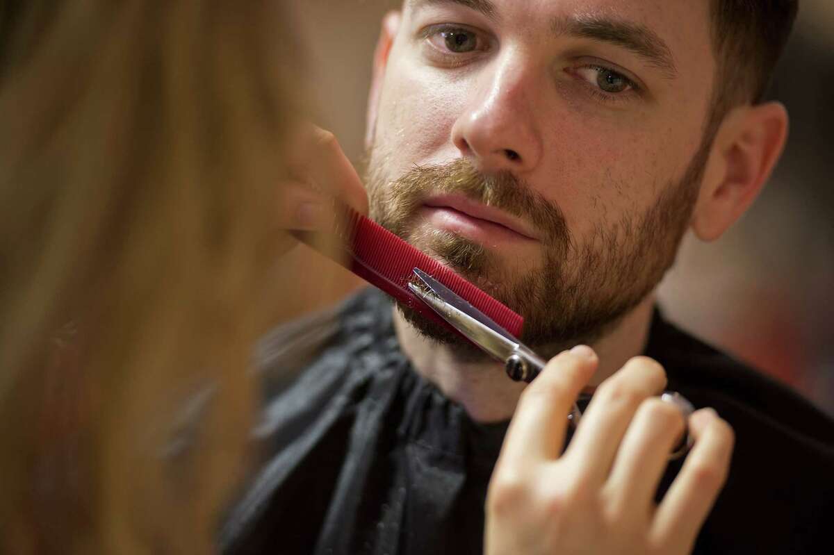 Red Sox will shave beards for promotion