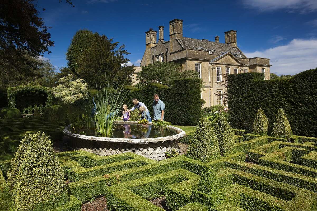 The Cotswolds - So Scenic It Looks Like A Fairy Tale