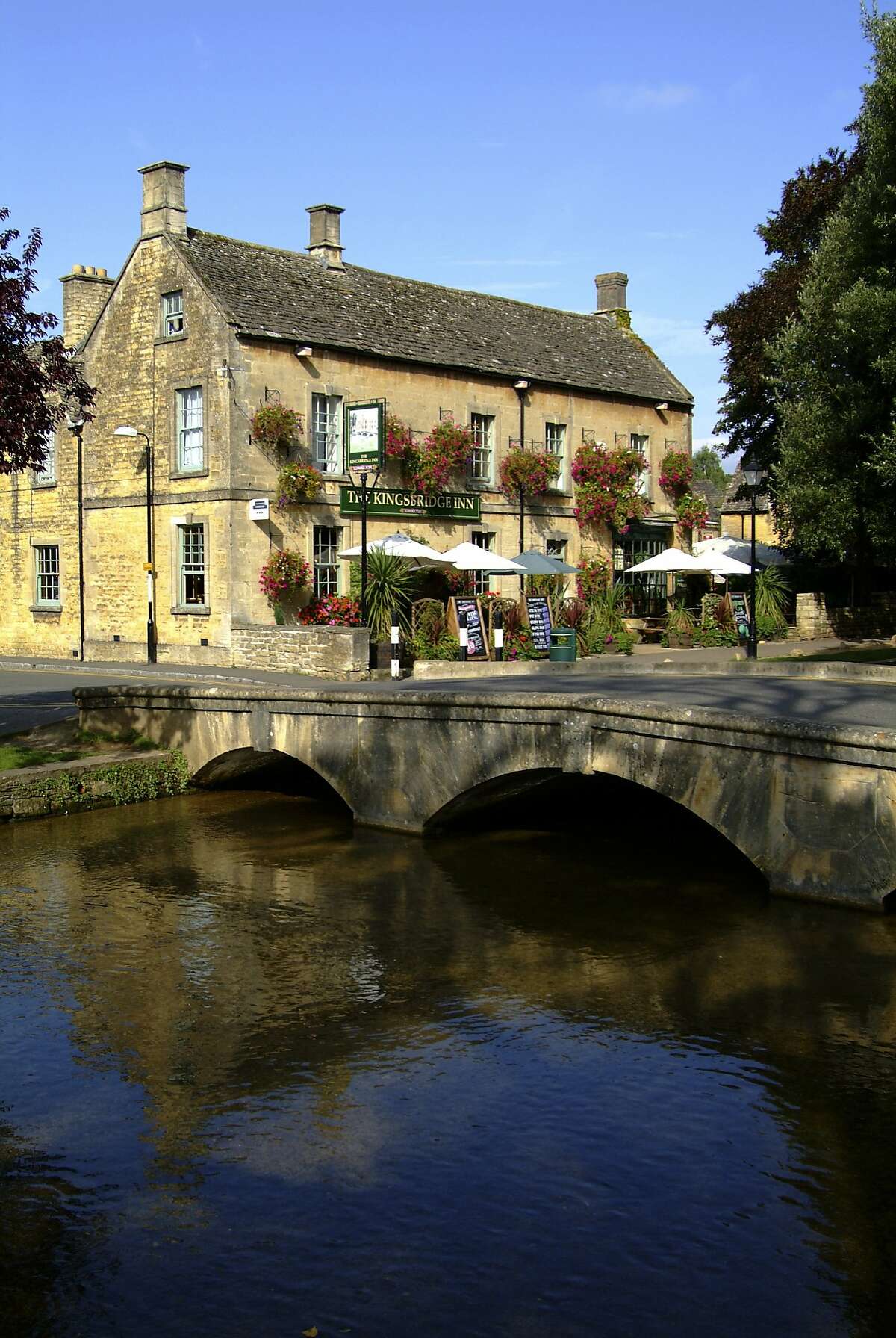 The Cotswolds so scenic it looks like a fairy tale