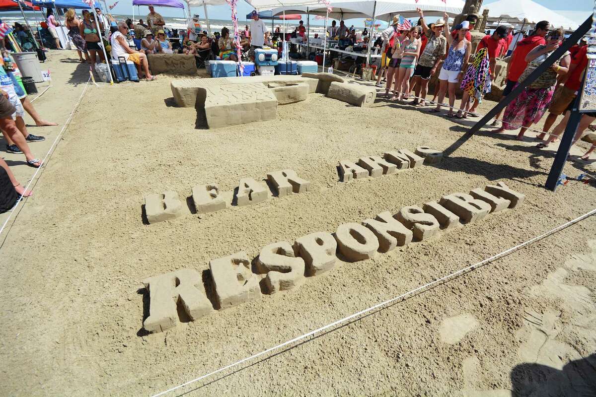 Galveston sandcastle competition plans to break a world record this year