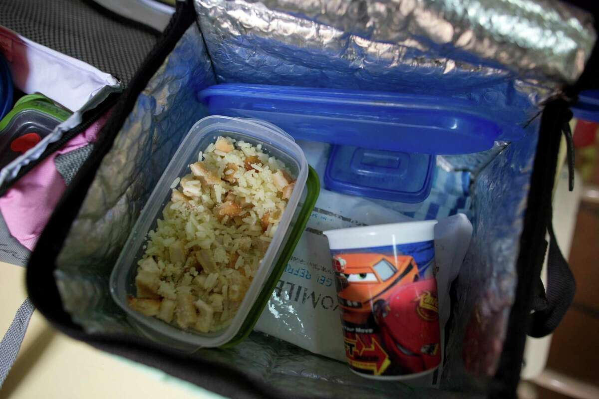 What's in school lunches around the world