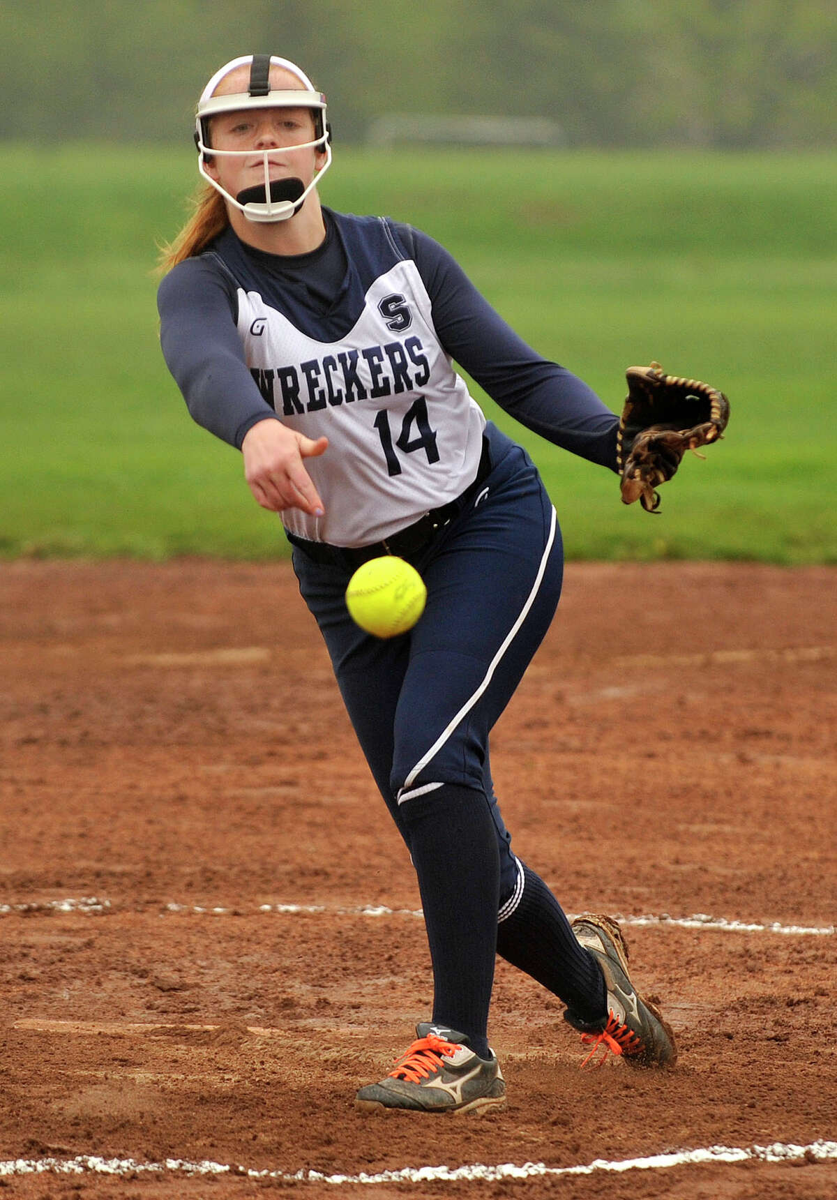 Stamford softball routs Staples