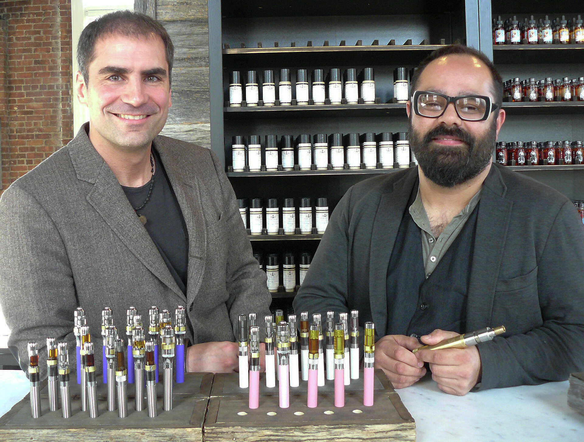 Vaping' loft for e-cigarette enthusiasts opens in Fairfield