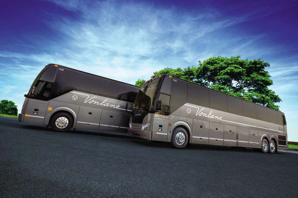 The 16-seat Vonlane buses are aimed at business travelers going between Austin and Dallas.
