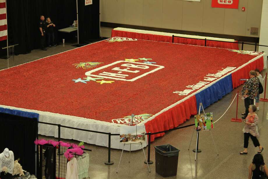 On the Go strawberry fest in Pasadena Houston Chronicle