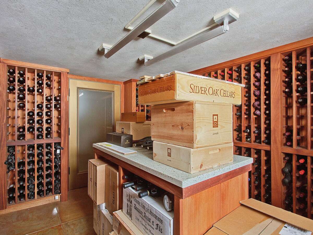 Villa De Martini on Telegraph Hill listed for 16 million