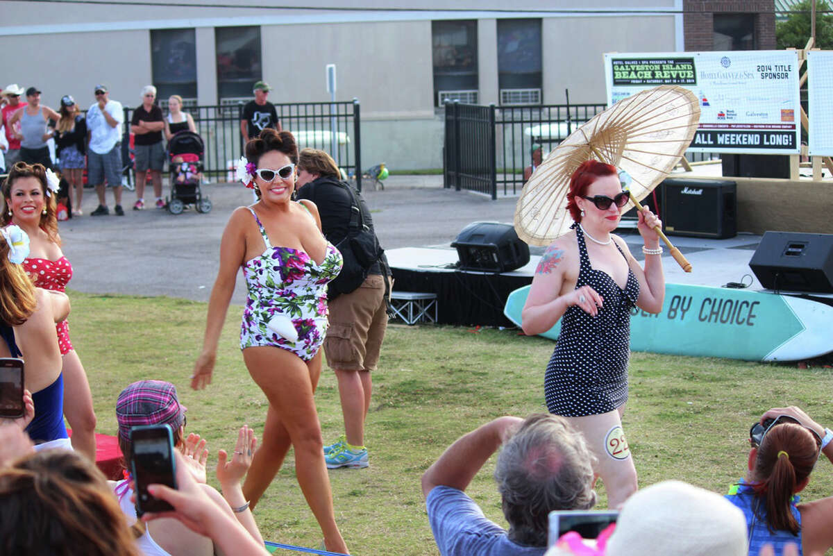 A look at Galveston Island Beach Revue