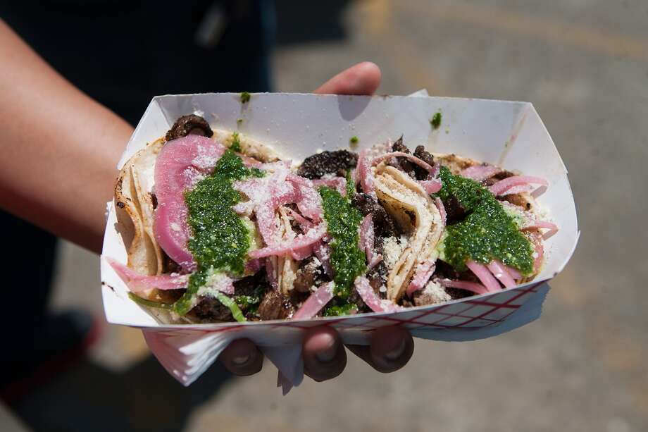 Foodtruck park gains following with diverse array of Foodtruck park gains following with diverse array of