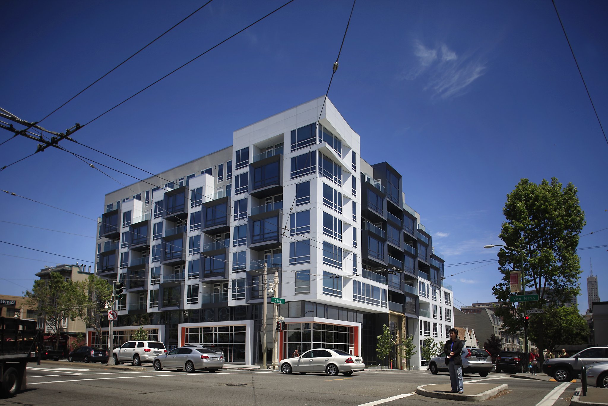 S.F.'s Van Ness Avenue shows signs of architectural energy