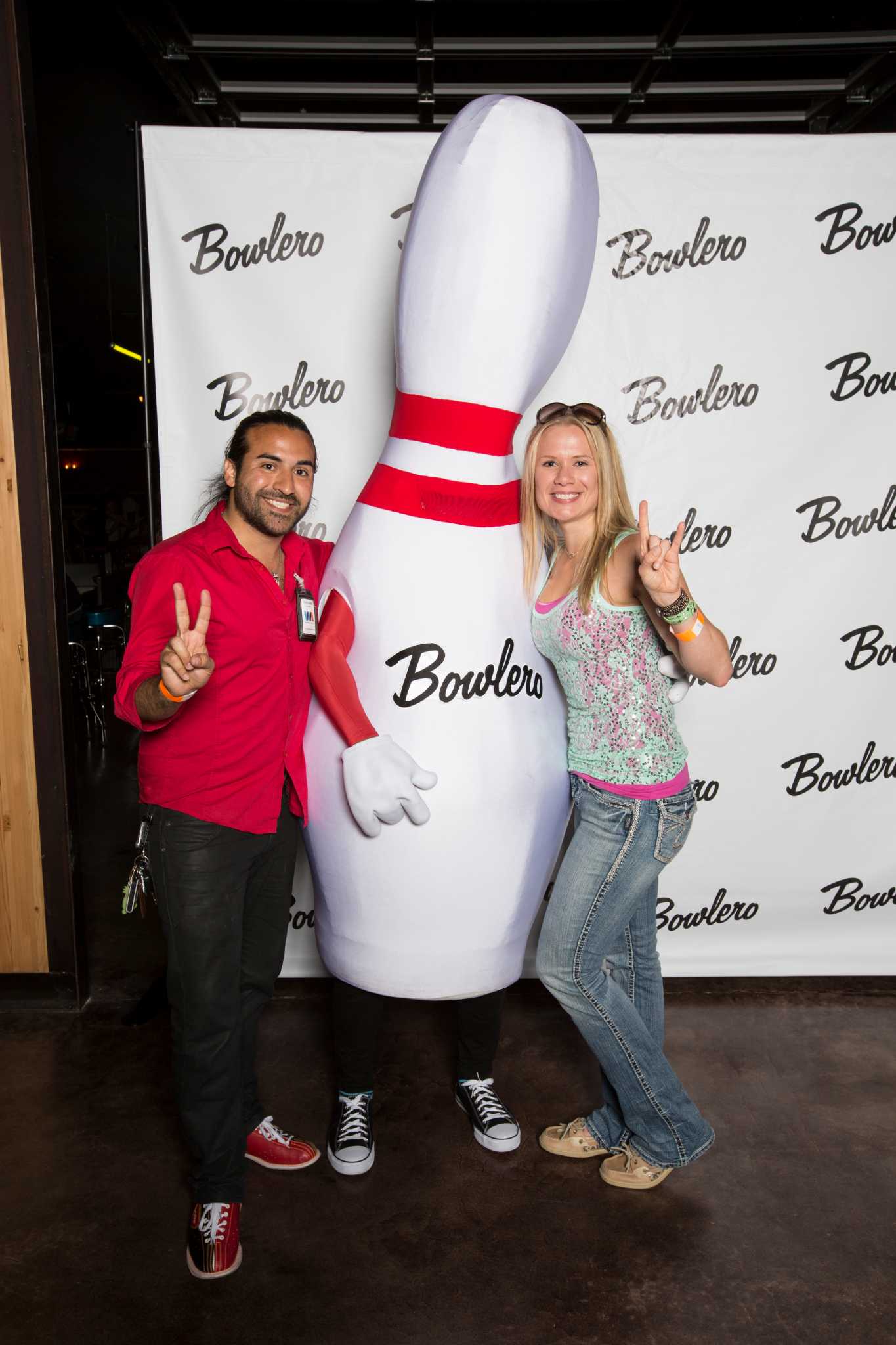 Splitsville - World's Largest Bowling Pin, Splitsville (and…