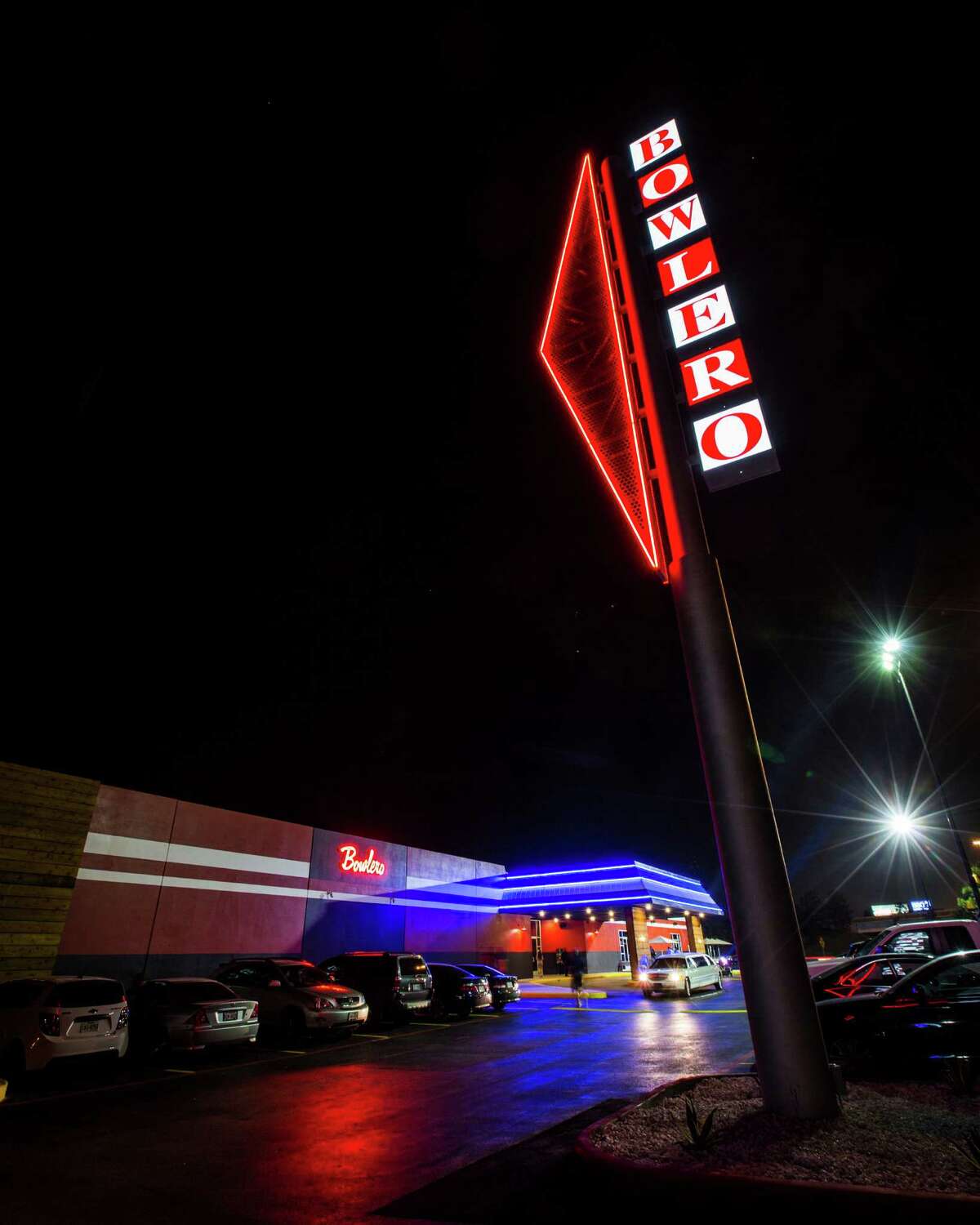 Retro Modern Bowling Alley Bowlero Opening In San Antonio 