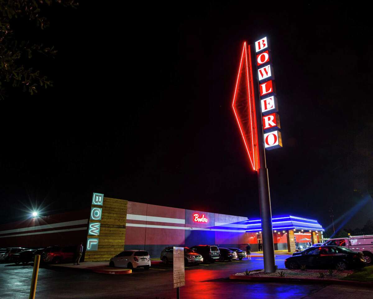 'Retro-modern' bowling alley Bowlero opening in San Antonio