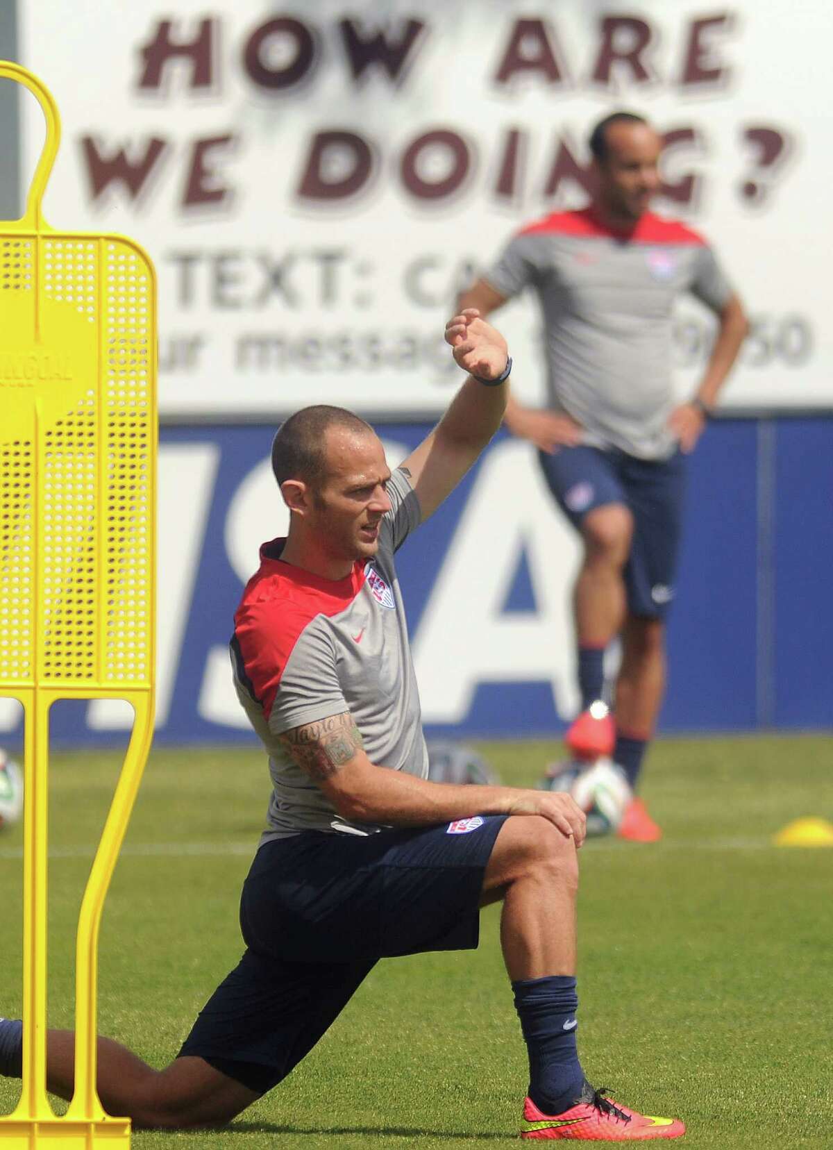 Brad Davis of The United States Men's National Soccer Team practice at Stanford Stadium in Stanford, California on May 16, 2014. The Brazil World Cup opens on June 12, 2014. AFP PHOTO/JOSH EDELSONJosh Edelson/AFP/Getty Images