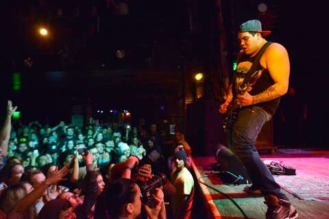 Sublime Material Remembering Sublime singer Bradley Nowell 25 years after he died in an ...