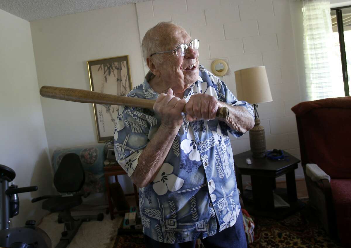 Cliff Stewart, 97, made baseball history in Russia during WWII