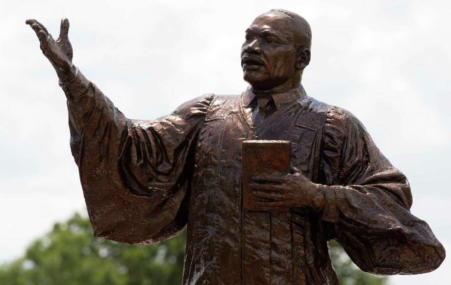 MLK statue unveiled - Houston Chronicle