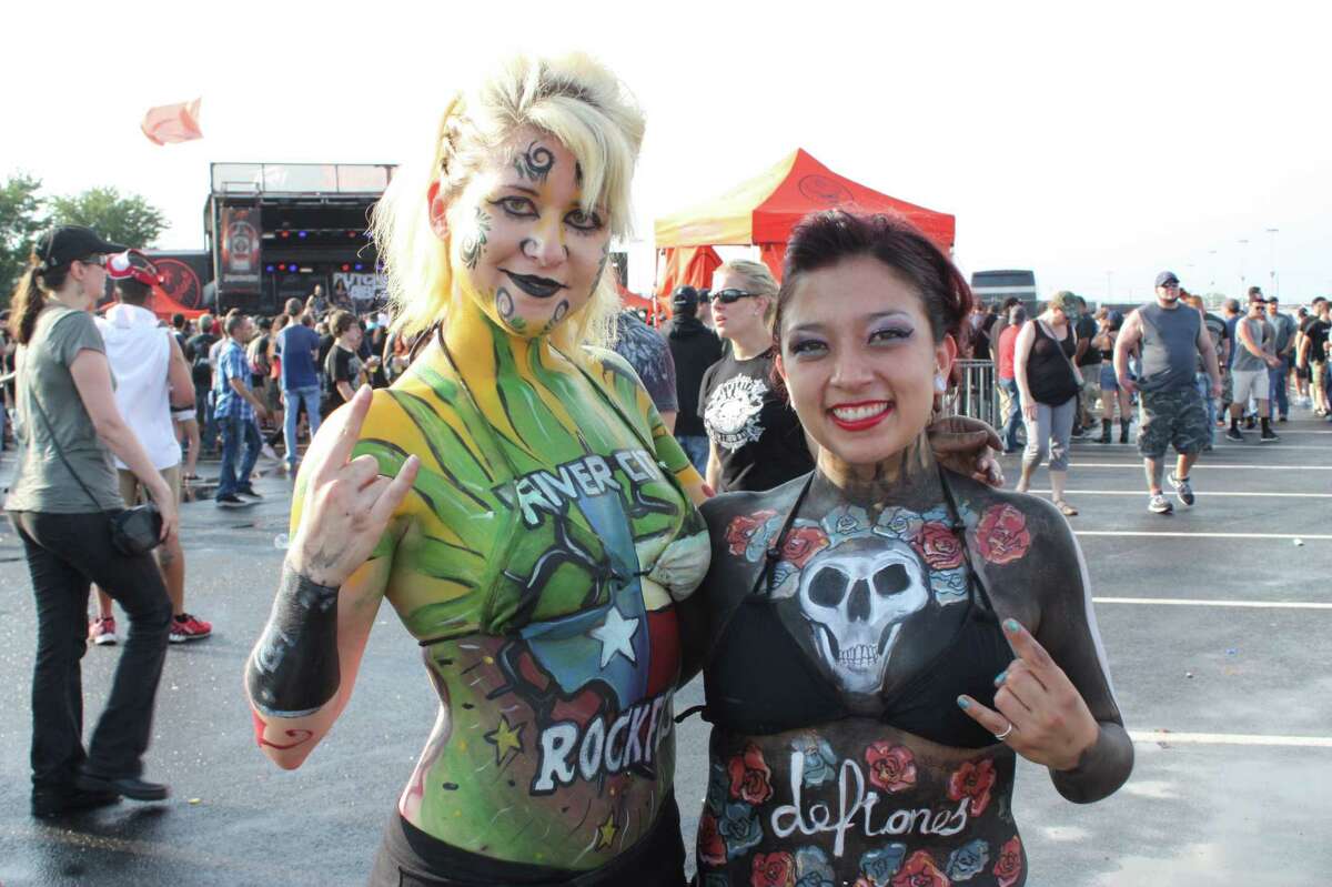 Deftones, Five Finger Death Punch, Kid Rock – oh yeah, we were there. Check out the scenes as thousands hit the AT&T Center for the River City Rockfest.