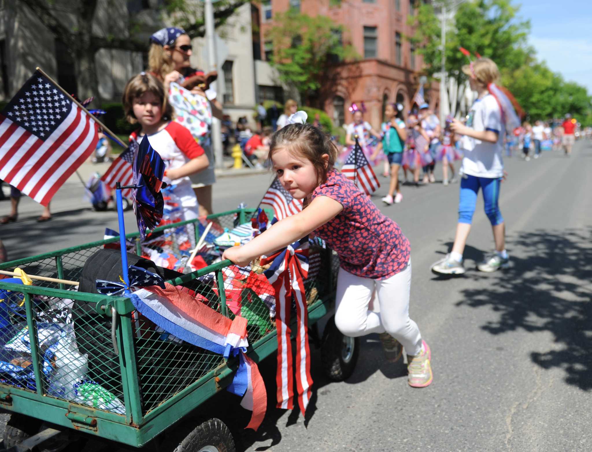 SEEN Danbury Memorial Day Parade