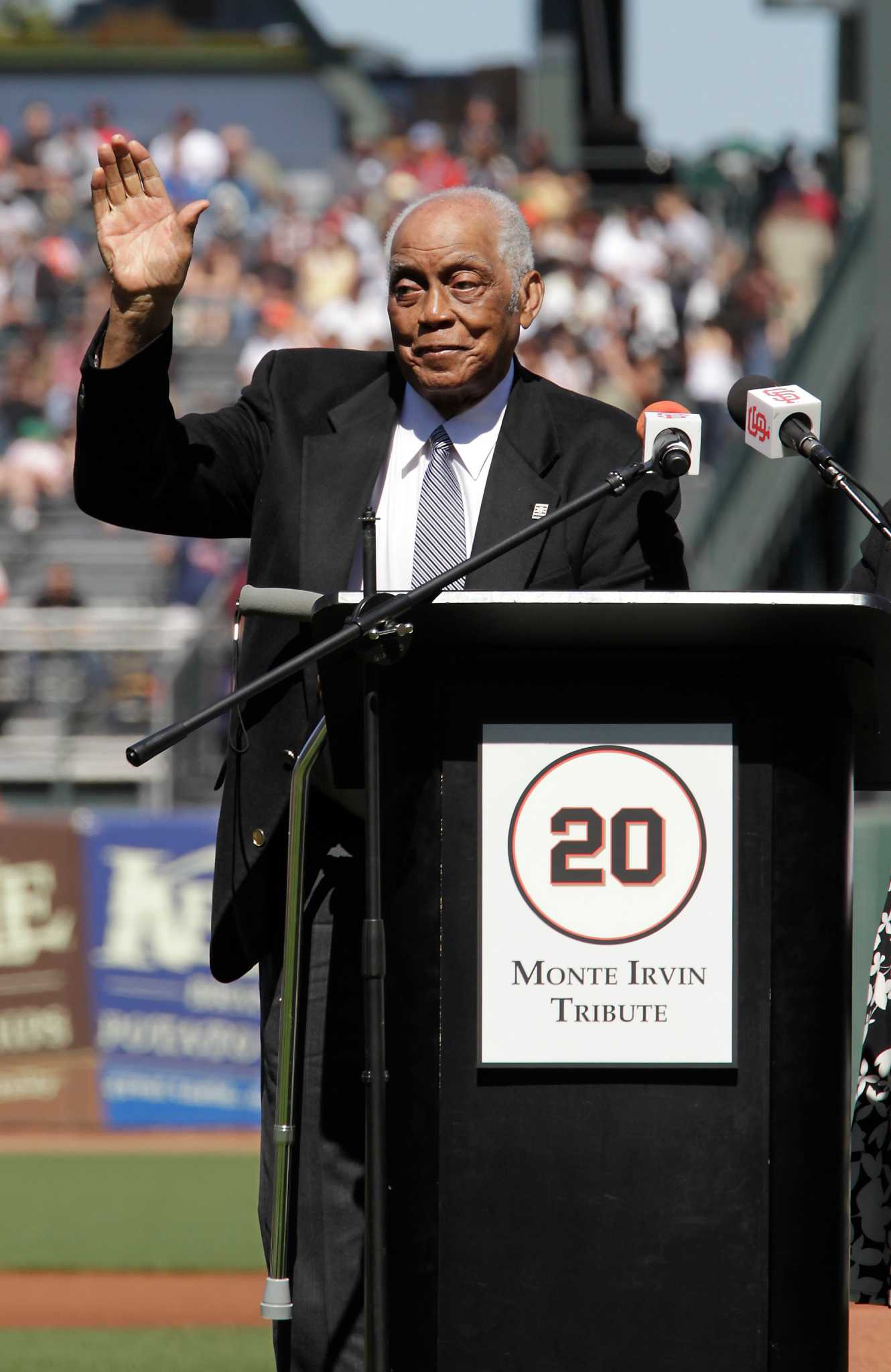 Hall of Fame baseball player Monte Irvin dies at 96