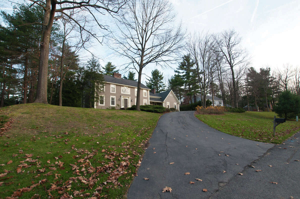 House of the Week Colonial in Niskayuna