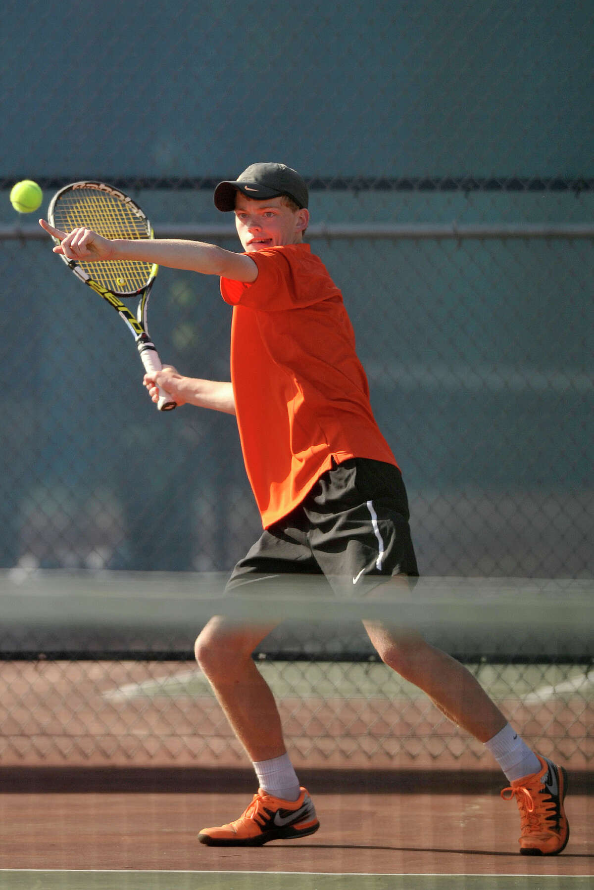 Staples captures first FCIAC Boys Tennis title since 2003