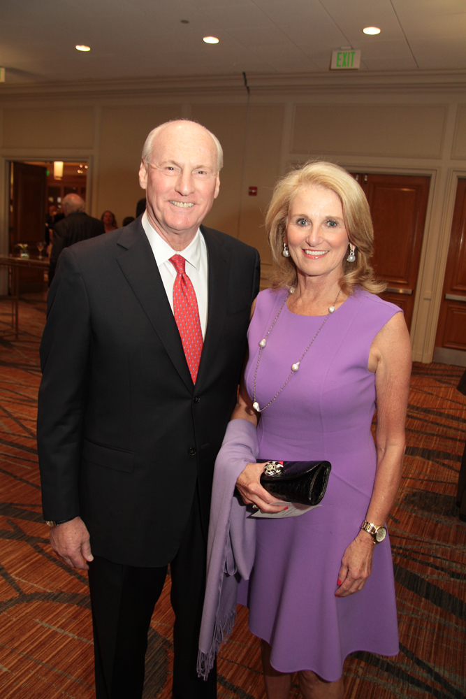 Living Legends event raises $5.2 million for MD Anderson's Moon Shots  program