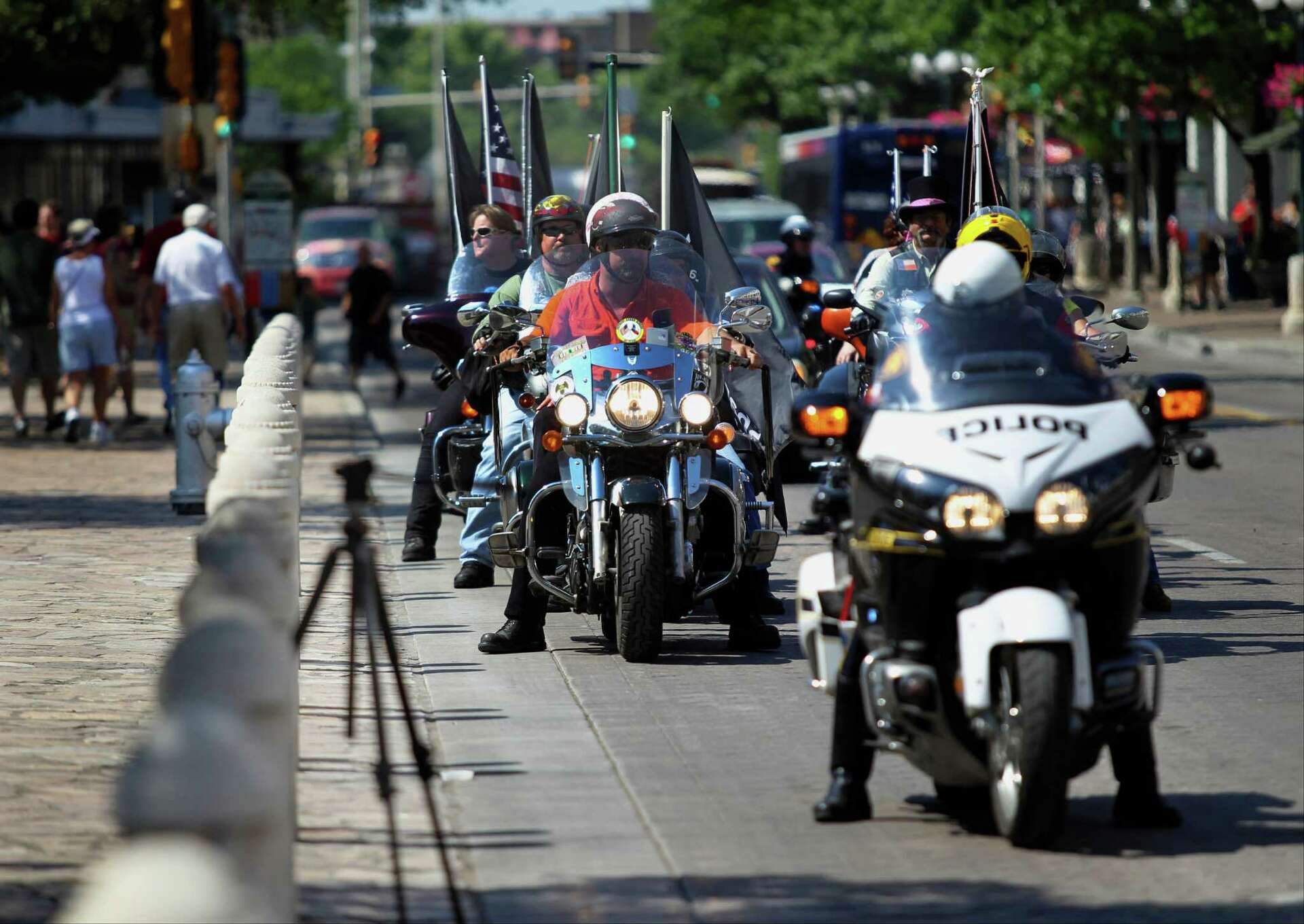 Morcycle Riders Motorcycle riders share stories, raise awareness