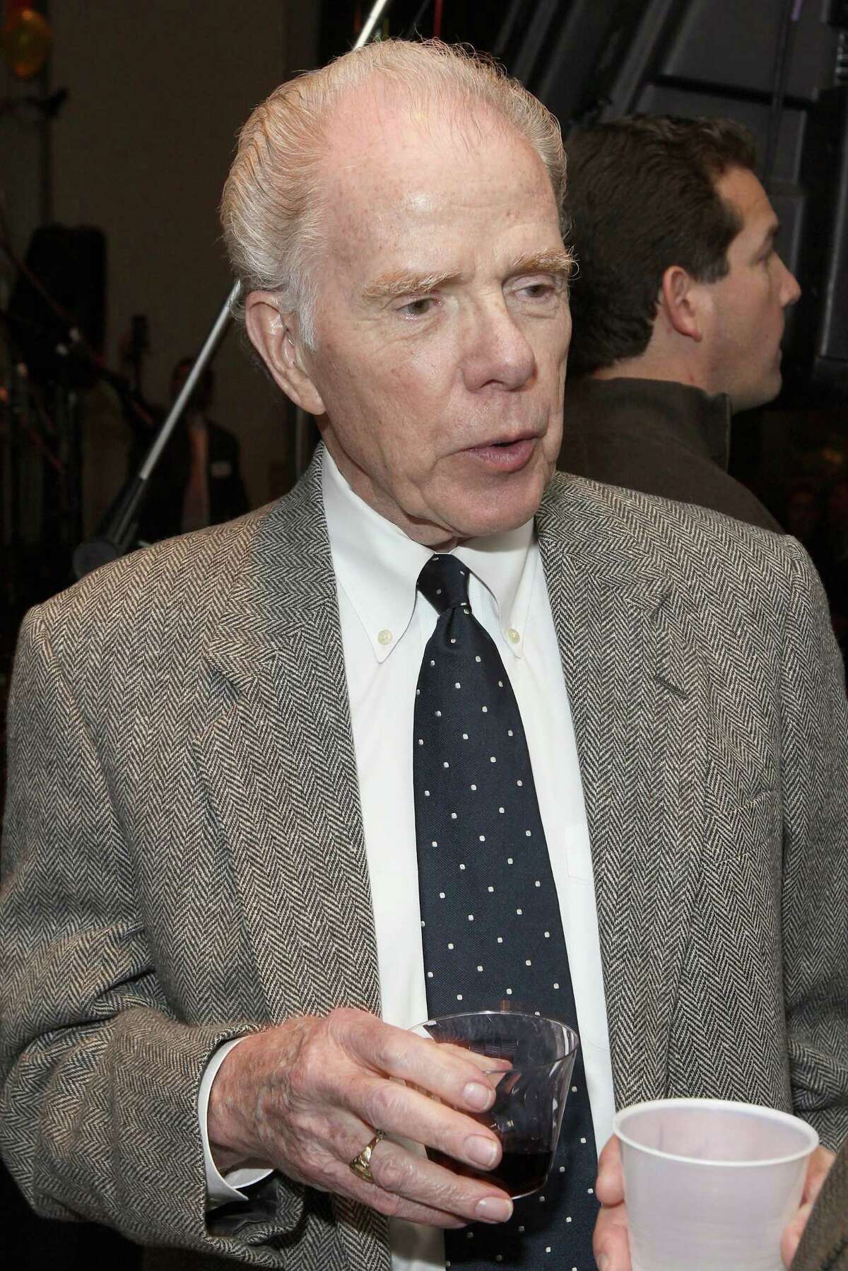 Opera troupe adaptation of William Kennedy's 'Roscoe'