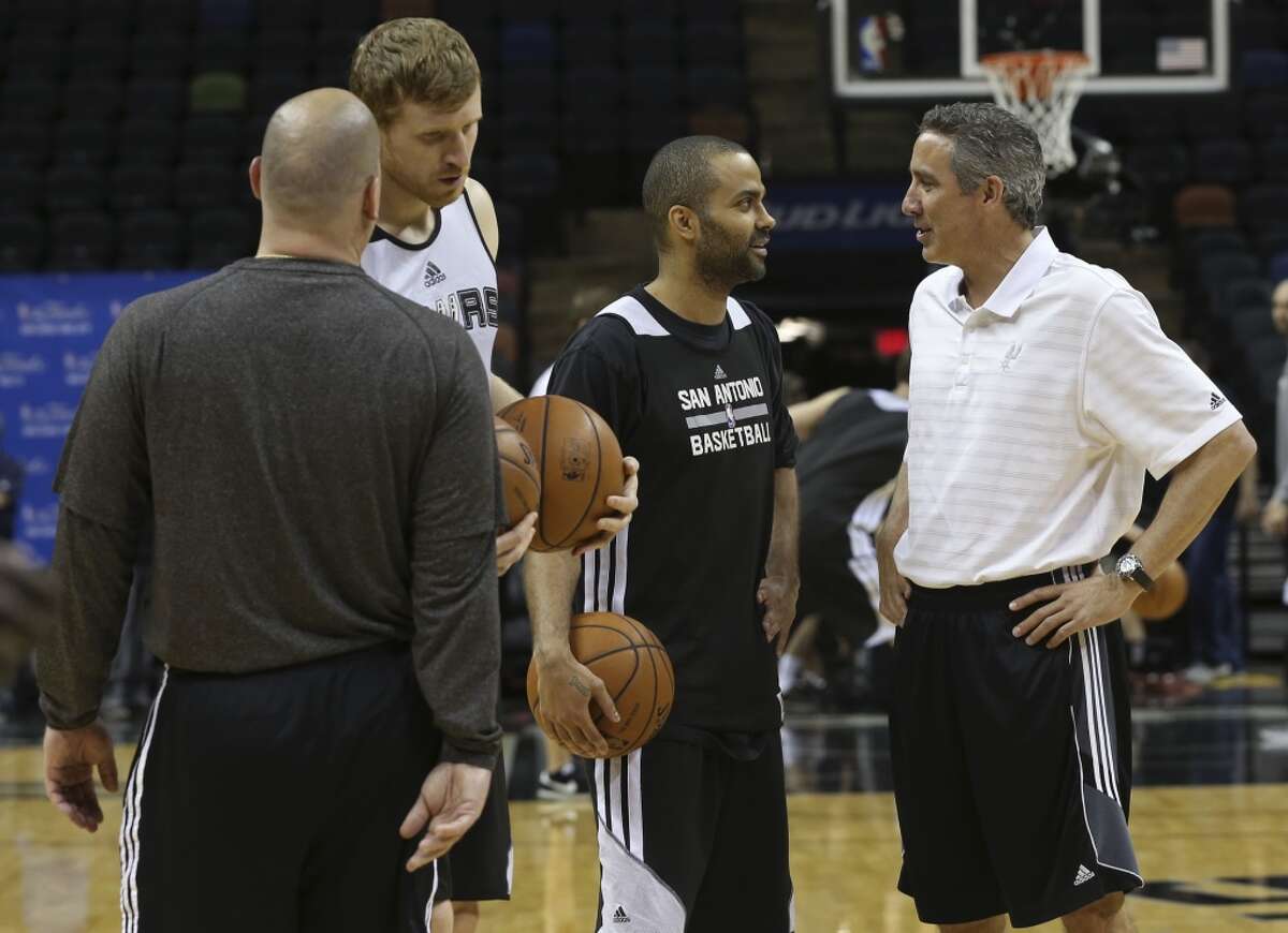 Spurs assistant Engelland explains how he strengthened Leonard's