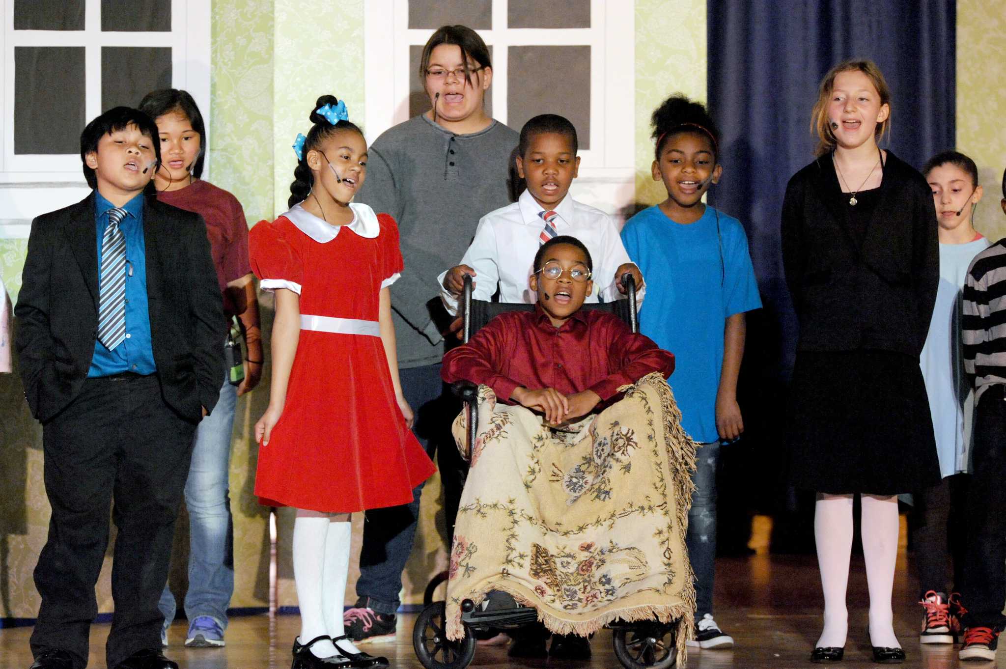 Photos: 'Annie Jr.' on stage