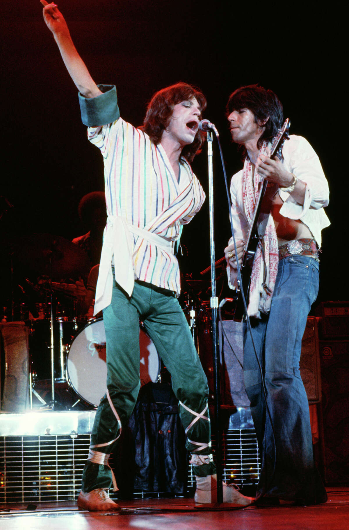 Never-before-seen photos of Rolling Stones on display in San Antonio