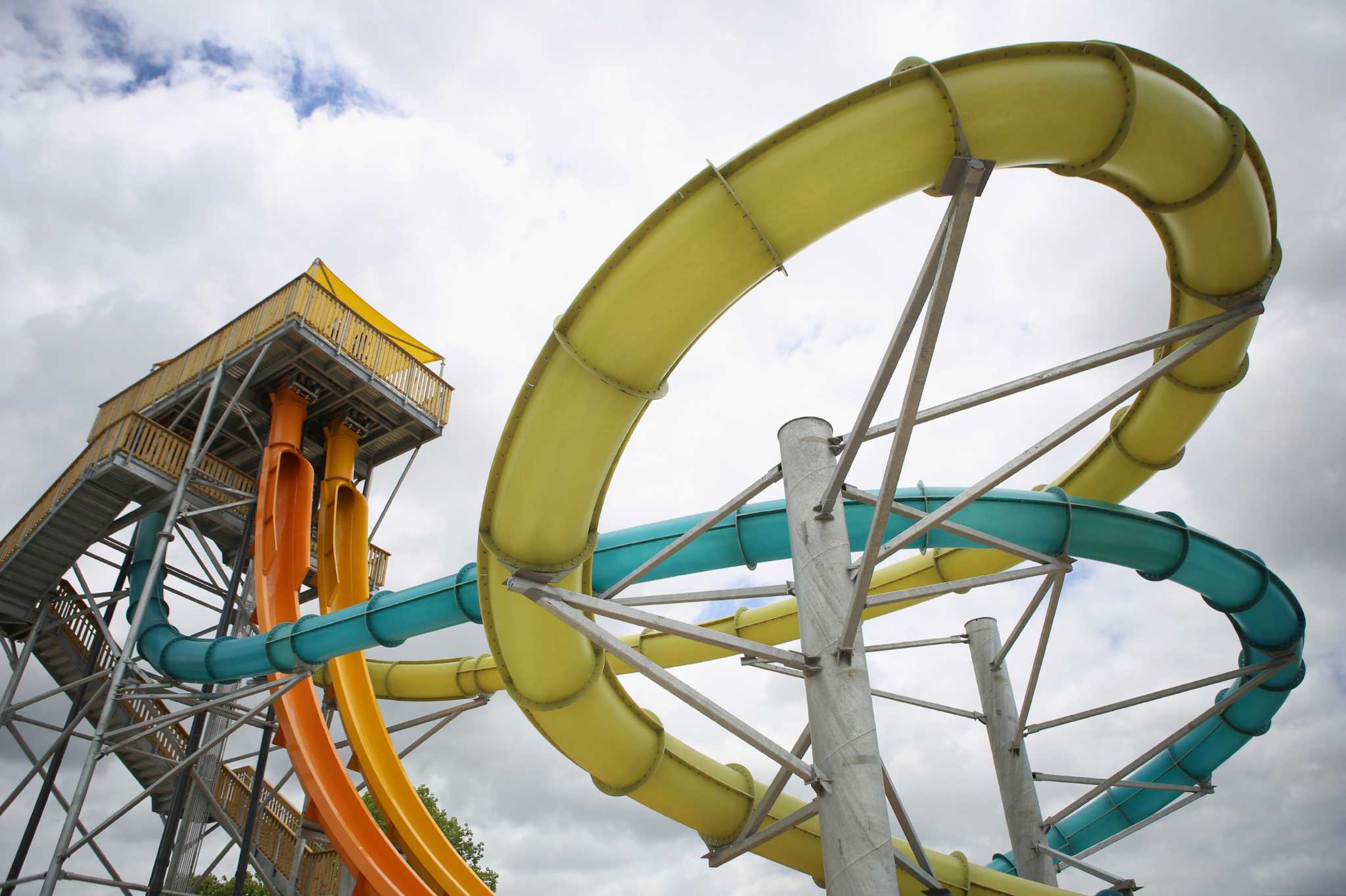 Six Flags Fiesta Texas Unveils World s Steepest Water Slide
