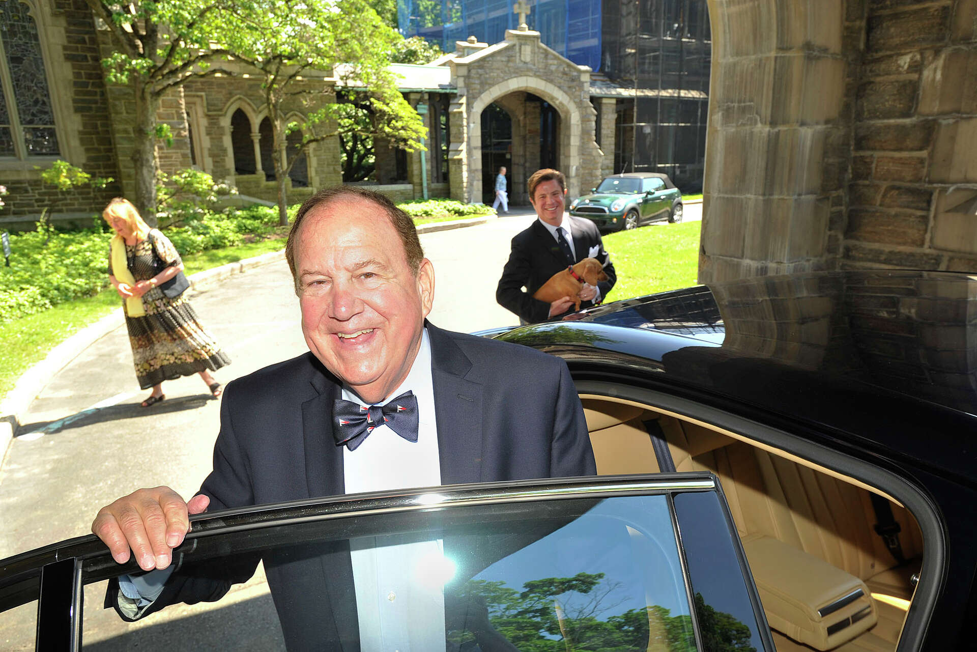 Same-sex couple renews vows