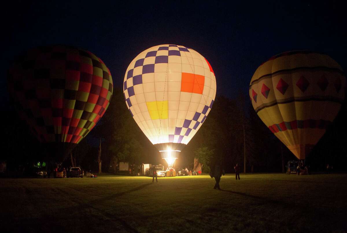 Photos Glowing balloons light up Cambridge