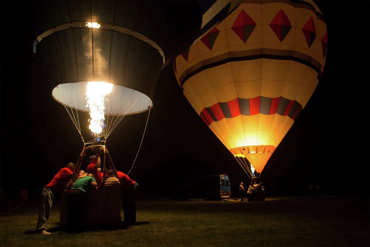 Photos Glowing balloons light up Cambridge