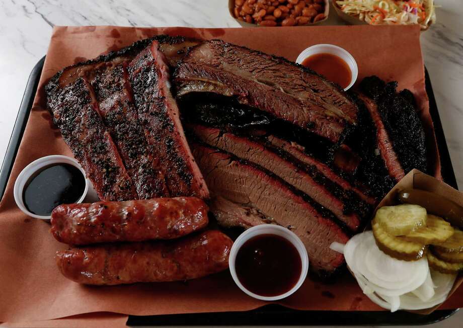 Killen S Barbecue A Smoked Meat Star Is Born Houston Chronicle A Four Star Review Given By Houston Chronicle Food Critic Alison Cook Is Rarity