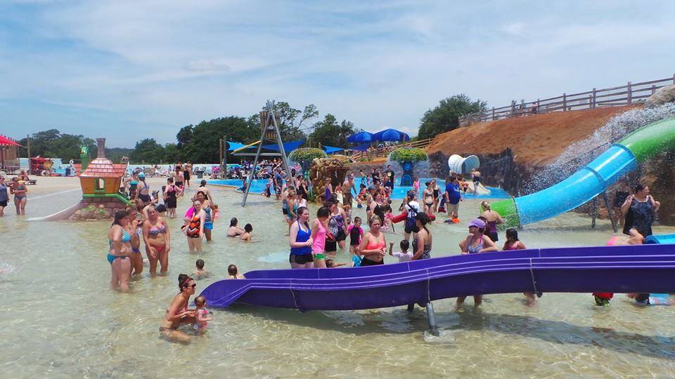 New water park could be opening south of Houston in Brazoria