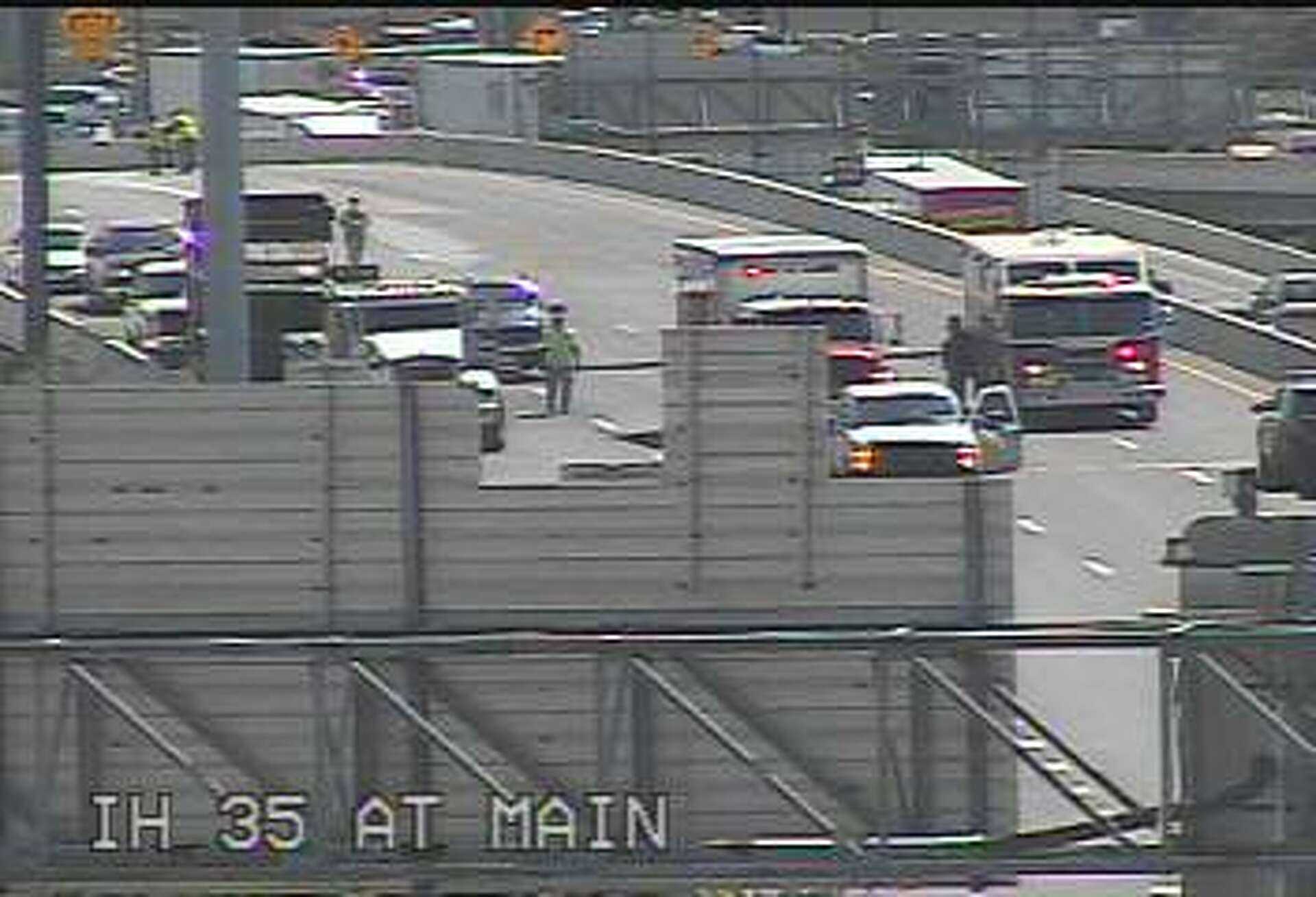 I-35 lanes closed after garbage truck catches fire