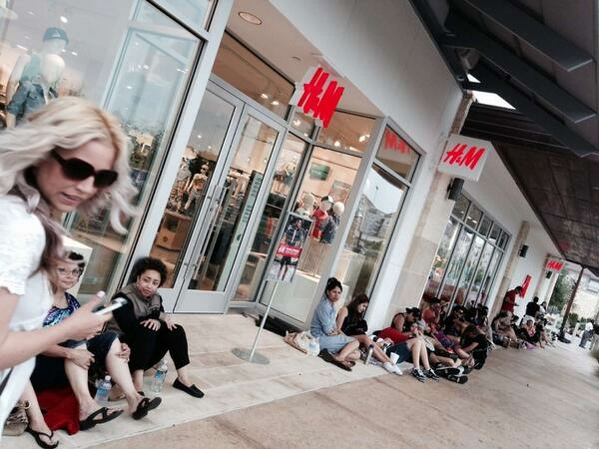 H M will open even bigger San Antonio store at Rivercenter mall