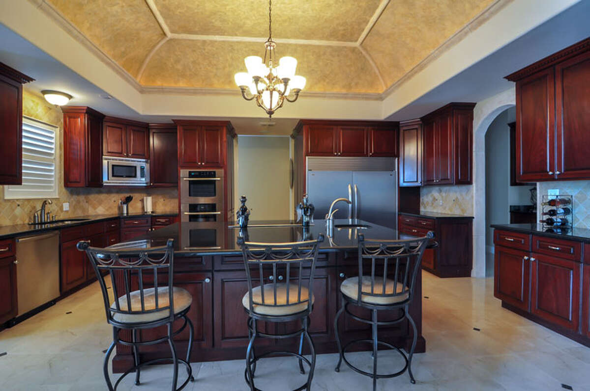 1507 Greystone Ridge, Greystone Estate, San Antonio, TX 78258